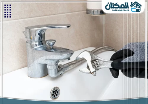 صيانة الصنابير بالطائف 0565367265 شركة المكنان أعمال سباكة احترافية لإصلاح وصيانة خلاطات ومحابس المياه بدقة لمنع أي تسريب.